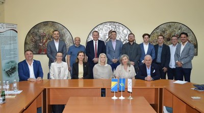 Delegacija KBC Zagreb sudjelovala na okruglom stolu u Univerzitetskom kliničkom centru Tuzla: „Izazovi u transplantaciji jetre“