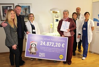 Zajednička donacija Lidla i Kluba roditelja nedonoščadi KBC-u Zagreb