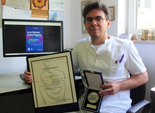 Godišnja nagrada HAZU-a stigla u ruke liječnika KBC-a Zagreb